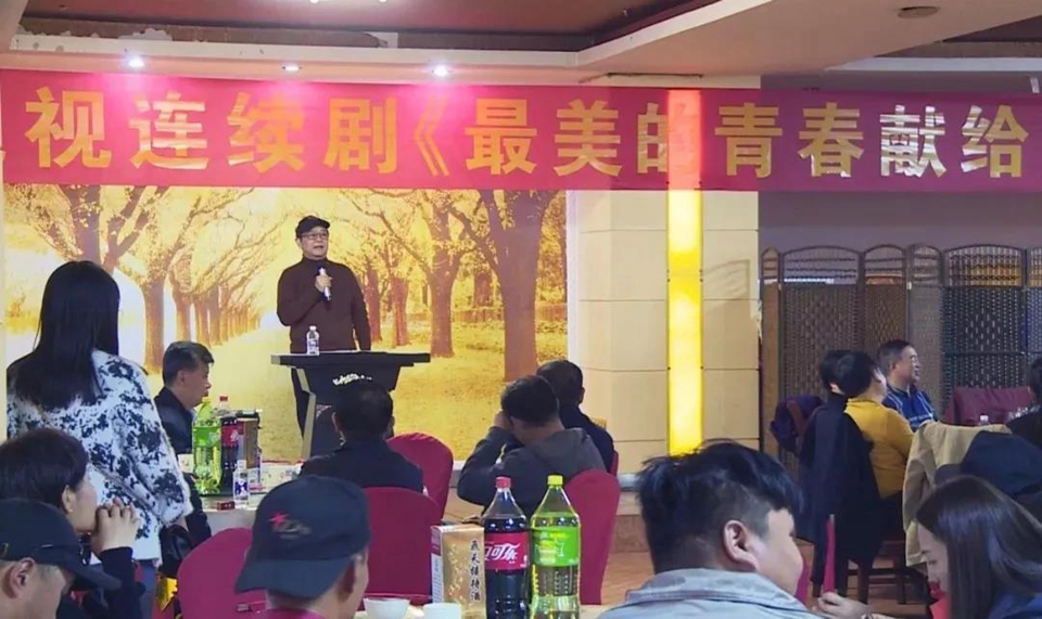 正是青春璀璨时